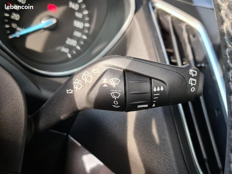 Ford C-MAX 1.5 TDCi 120 Titanium (image 13)