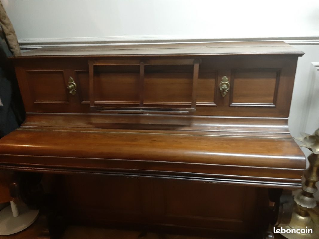 Piano (image 4)