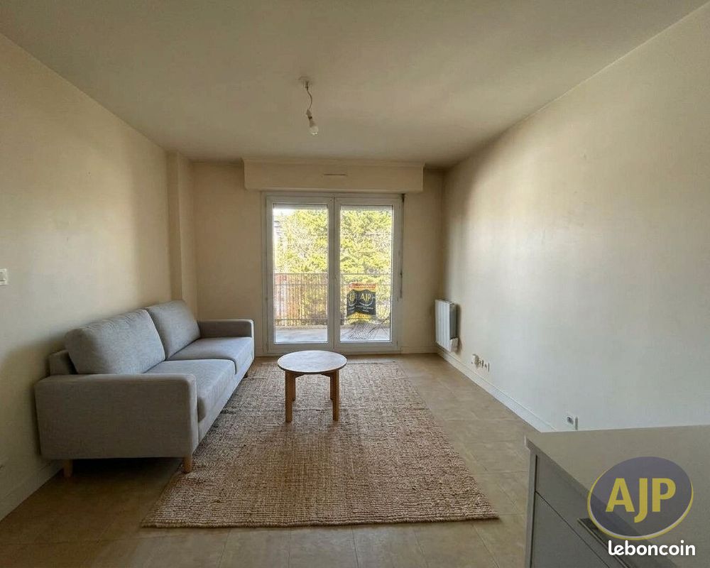 Appartement 2 pièces 32 m² · à Cholet · 32 m² · 470 €/mois