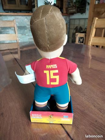 Boneco de Pelúcia Bleacher Creatures Outro