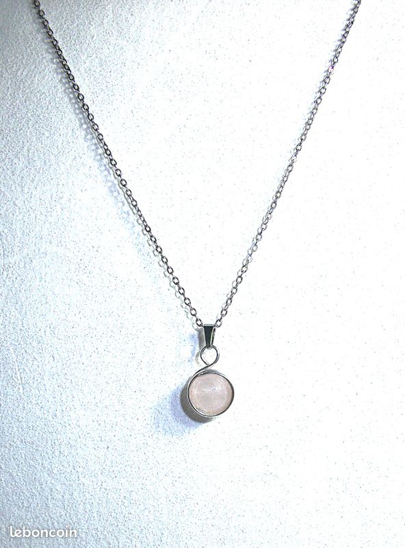 Collier pendentif quartz rose (image 1)