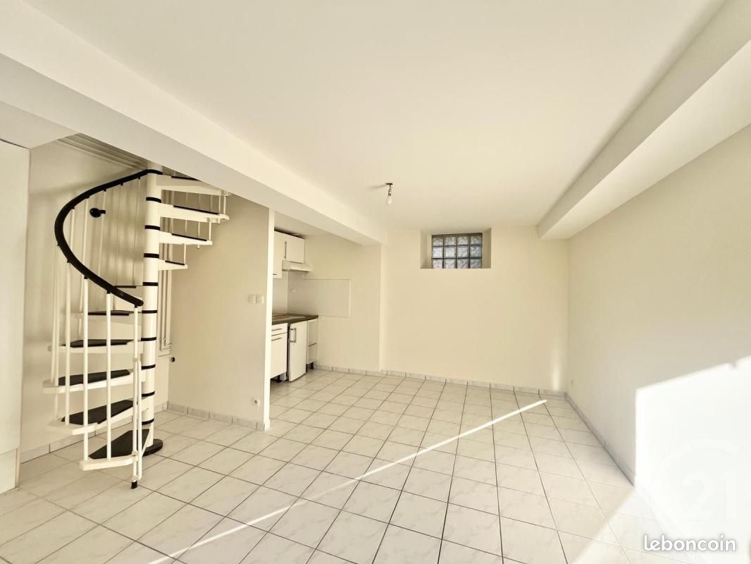 Appartement 2 pièces 24 m² · à Lescar · 24 m² · 500 €/mois