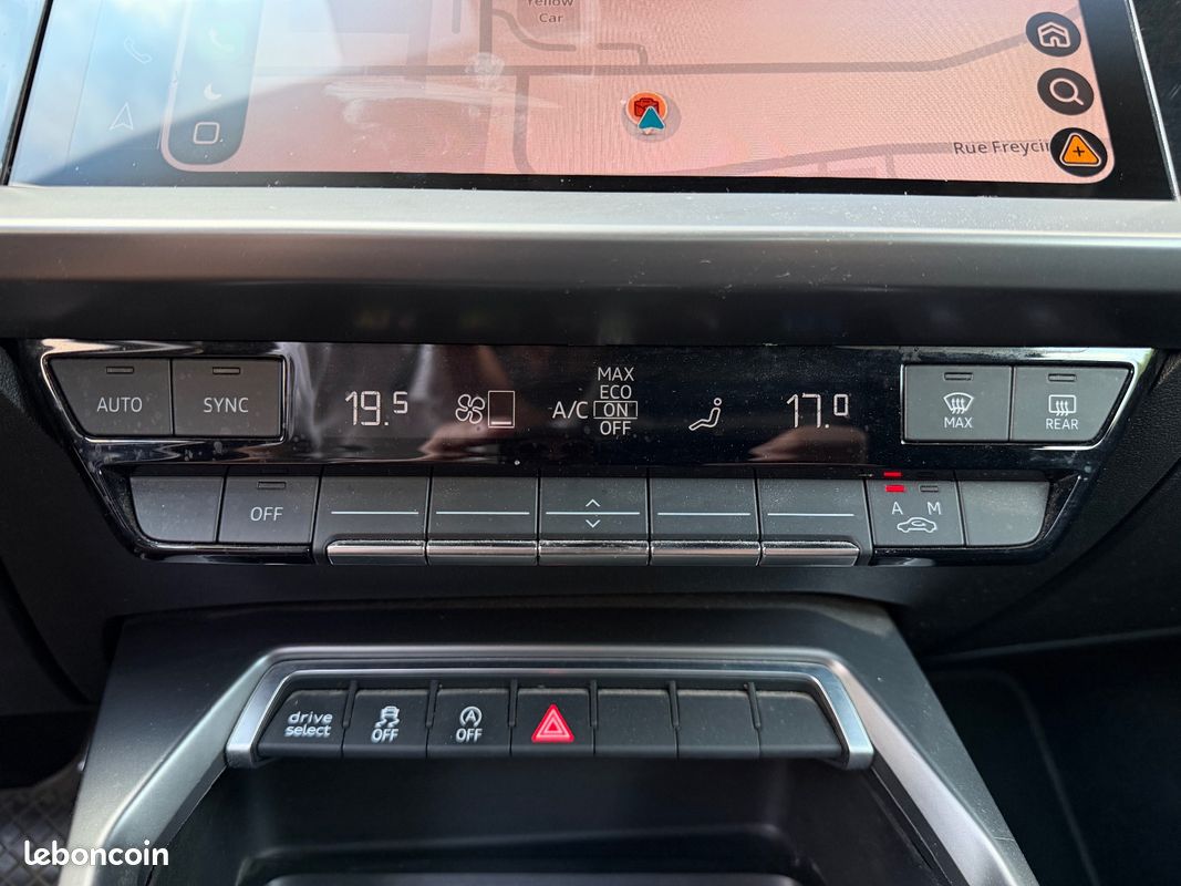 AUDI A3 SPORTBACK 30 TDI 116 S tronic 7 Design - Caméra de Recul - Carplay (image 16)