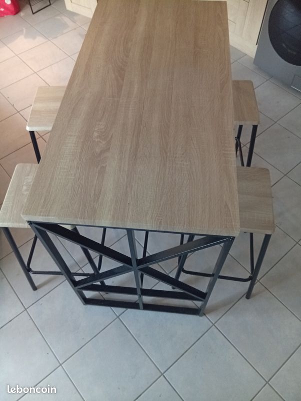 Table haute avec tabouret (image 1)