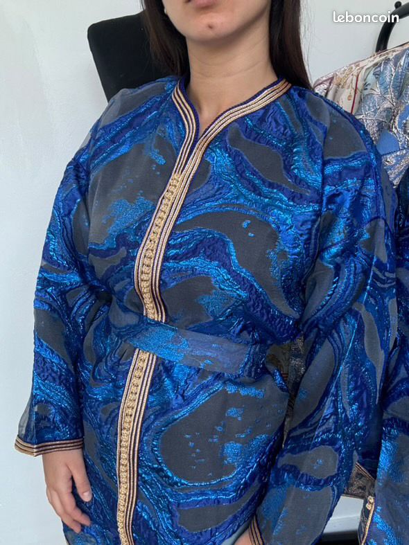 Haut manches longues inspiration marocaine - avec ceinture (image 1)