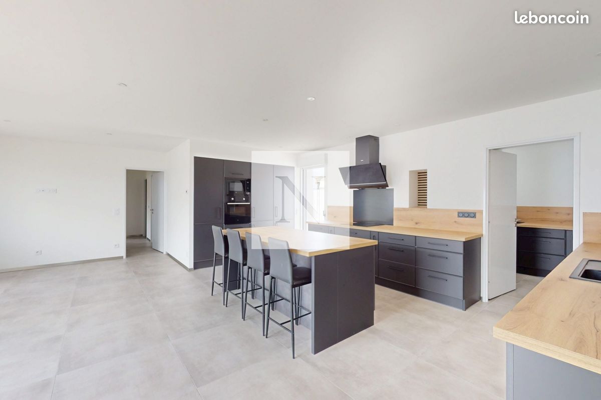 Maison 4 pièces 100 m² · à Esnandes · 100 m² · 399 000 €