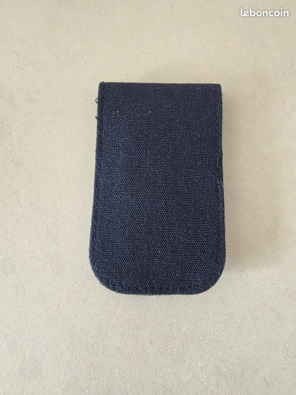 Pochette de soin voyage bleu marine - NEUF (image 3)
