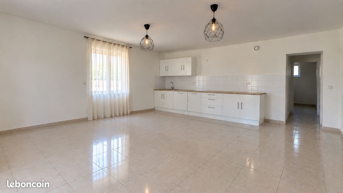 Appartement 3 pièces 68 m² · à Communay · 68 m² · 830 €/mois