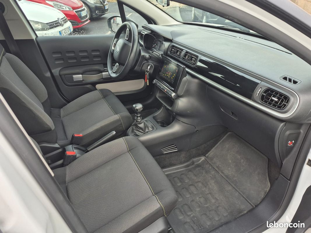 CITROËN C3 III (B618) 1.5L BlueHDi 16V BVM6 S&S 100 cv 2019 2 places (image 3)