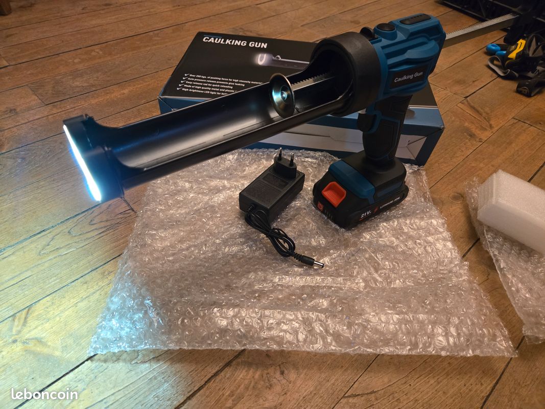 Pistolet à Calfeutrer Sans Fil SEESII 12V – 2 Batteries Li-Ion + Boîtier Chargeur