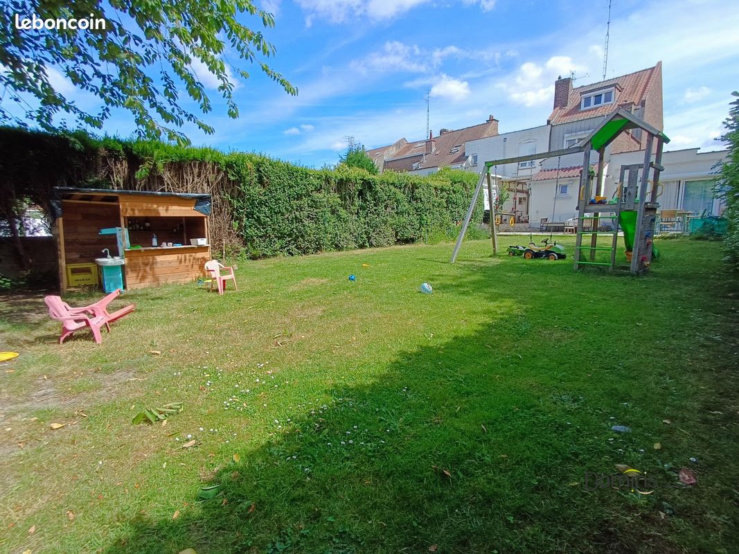 Maison 5 pièces 130 m² · à Lys-lez-Lannoy · 130 m² · 299 990 €