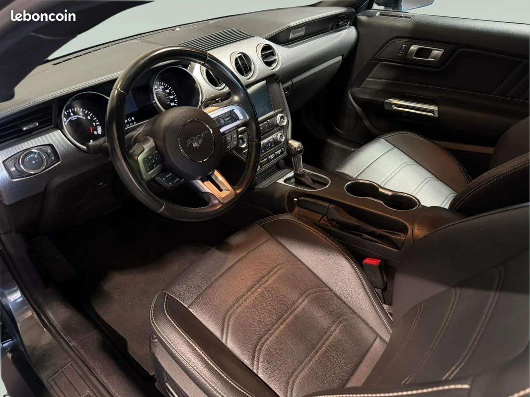 FORD Mustang GT * V8 5.0 * 466 ch * BVA * Cuir * GPS * Sièges Chauffants (image 13)