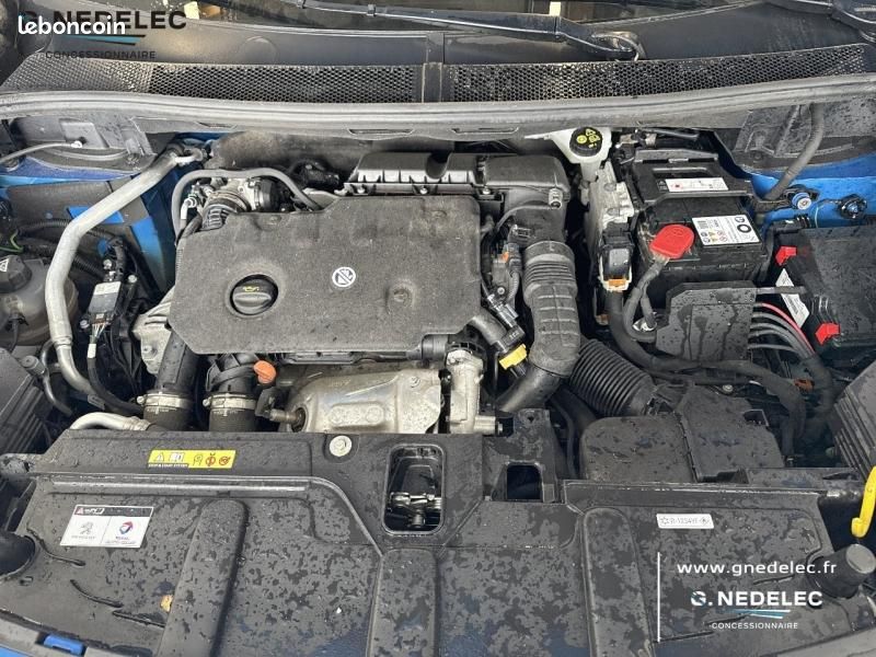 Peugeot 3008 1.5 BlueHDi 130ch S&S GT EAT8 (image 12)