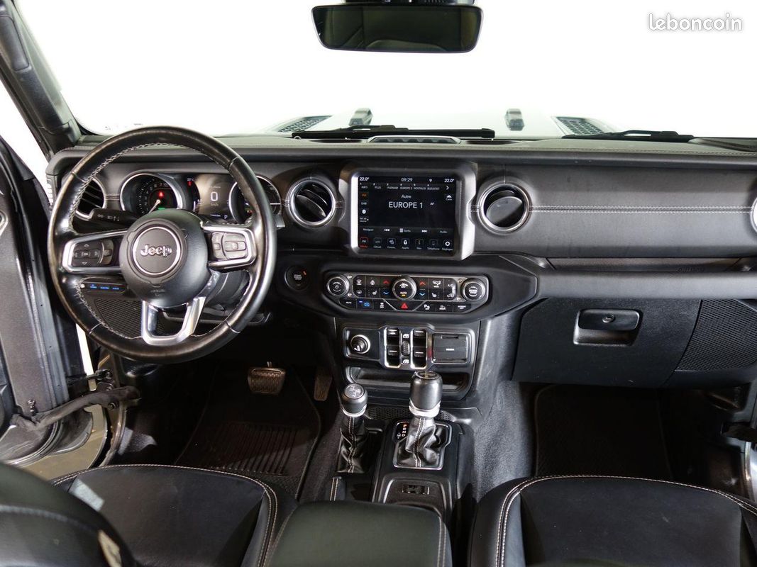 JEEP WRANGLER 2.0 L T 380 CH 4xe - BVA8 4x4 Unlimited Overland (image 4)