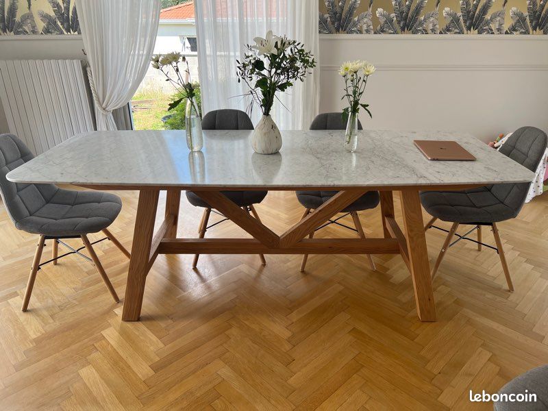 Table en marbre blanc (image 3)