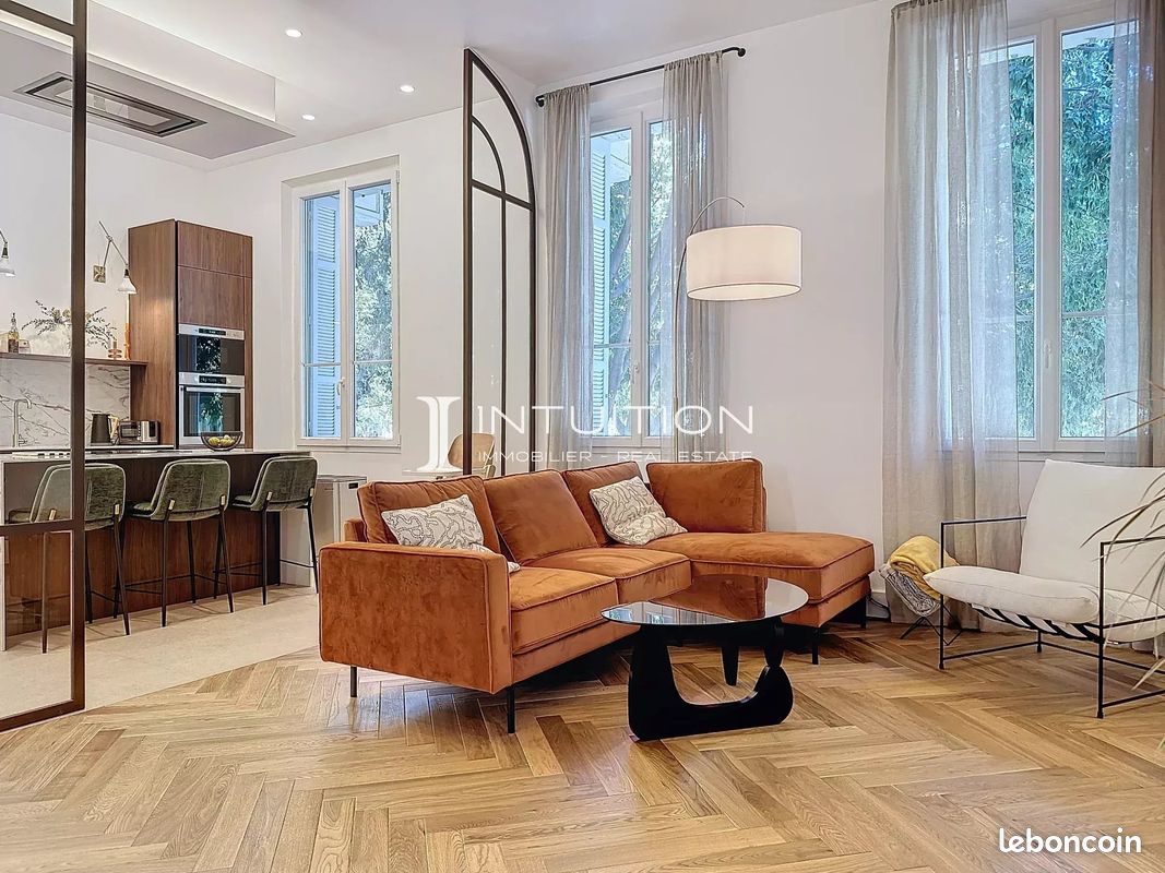 Appartement 4 pièces 115 m² · à Antibes · 115 m² · 950 000 €
