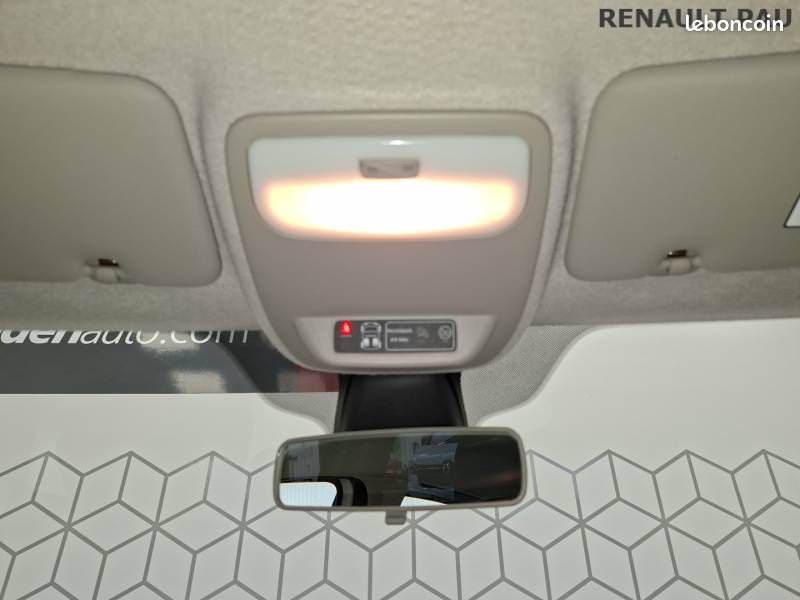 Renault Twingo III E-Tech Equilibre (image 13)