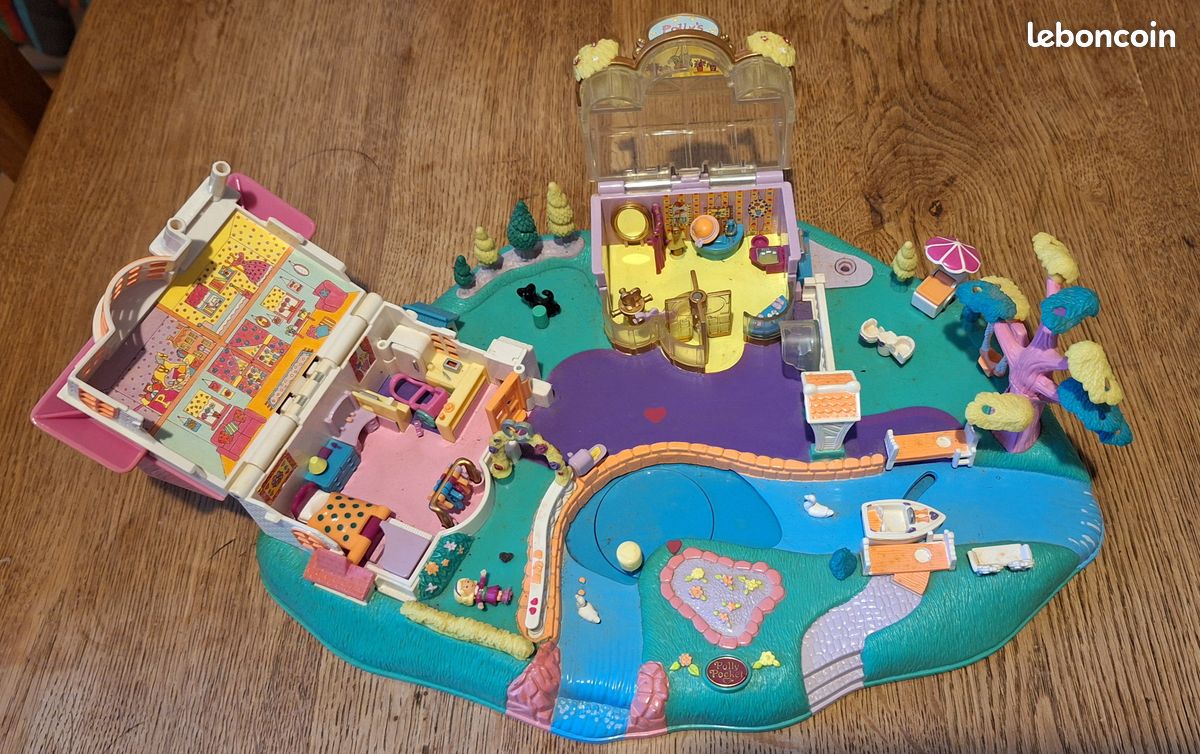 Collection Polly Pocket, La ville magique, Bluebird 1996 (image 1)