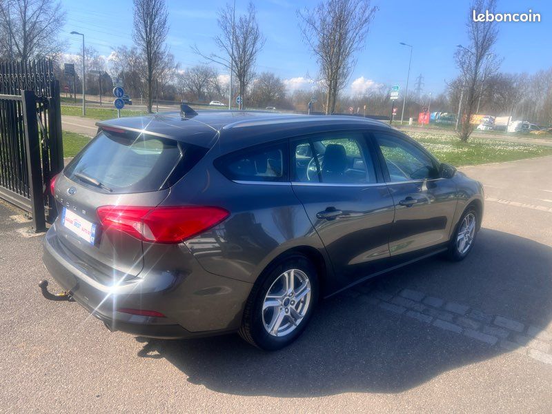 Ford Focus Break 1.0 EcoBoost 125 cv Feux leds 2020 157000 km Garantie 12 mois Attelage (image 5)