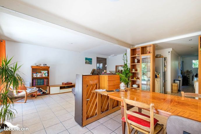 Maison 5 pièces 217 m² — 4