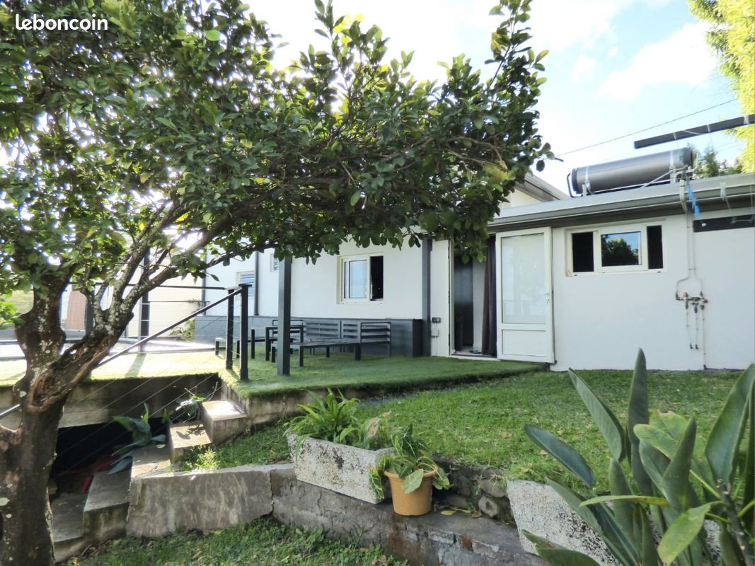 Maison 5 pièces 93 m² · à Saint-Joseph · 93 m² · 289 000 €