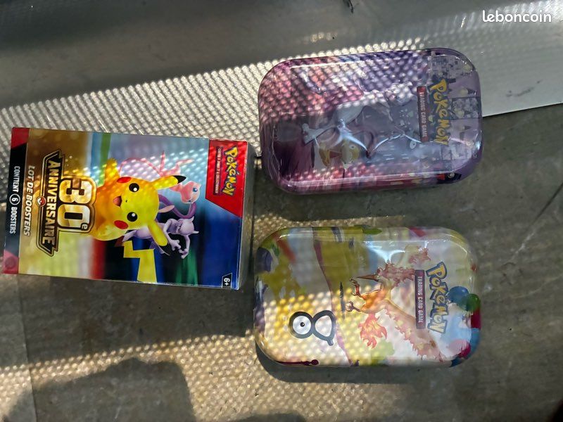 Bundle et minitin 30 ans Pokémon (image 1)