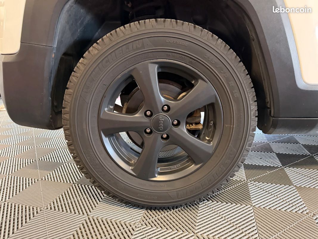 Jeep RENEGADE Longitude 1.6 CRD 120ch ~ TOIT OUVRANT ~ APPLE CARPLAY (image 11)