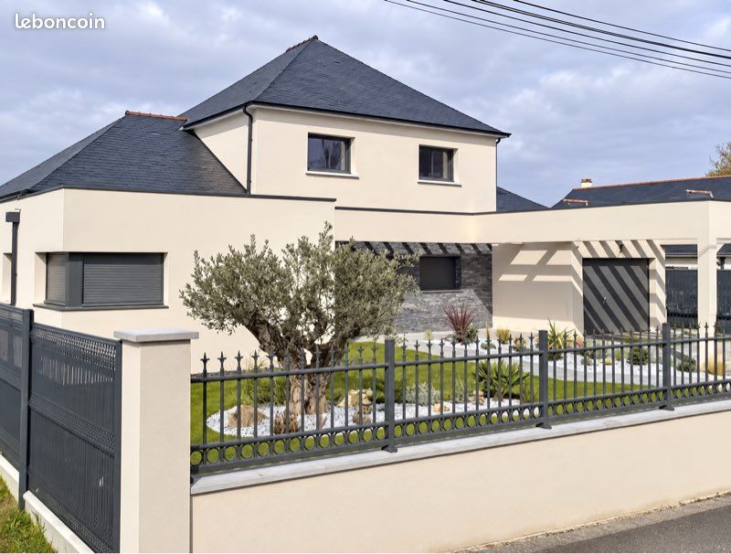 Maison 9 pièces 235 m² · à Les Garennes sur Loire · 235 m² · 830 000 €