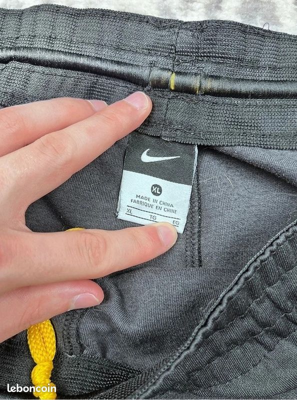 Short de sport Nike - Homme Xl - Noir - Polyester - Bon état (image 4)