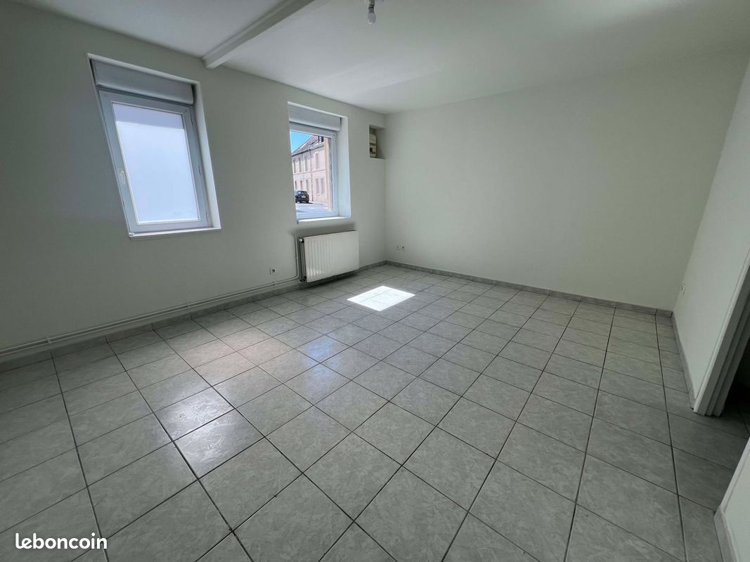 Appartement 3 pièces 49 m² · à Montluçon · 49 m² · 450 €/mois