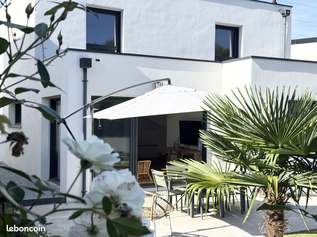 Maison 6 pièces 118 m² · à Vannes · 118 m² · 498 000 €