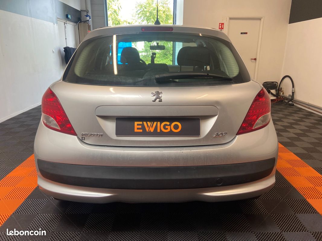 PEUGEOT 207 1.4 75 ACCESs (image 14)