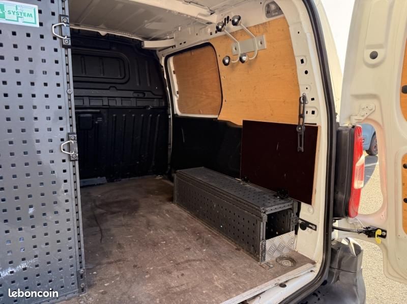 Citroen Berlingo Van M 650kg BlueHDi 100 Club CAMERA / 9575 ht (image 9)