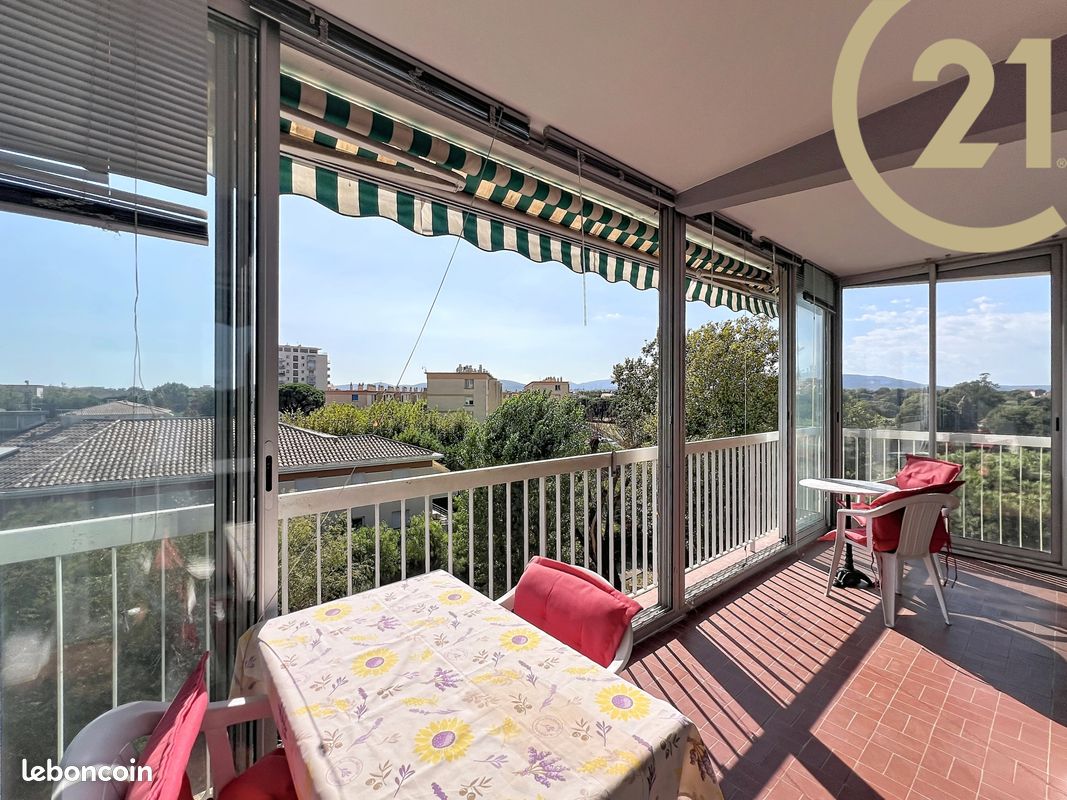 Appartement 4 pièces 93 m² · à Fréjus · 93 m² · 329 000 €