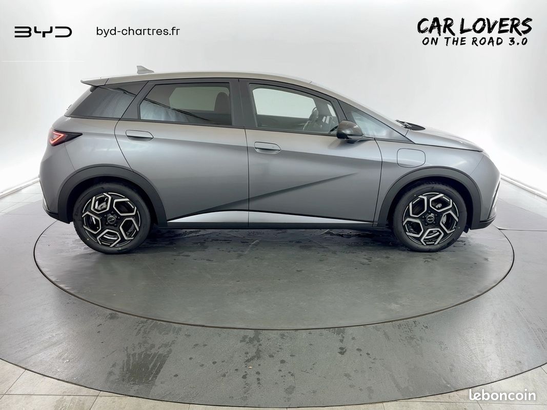 BYD Dolphin 60,4 kWh 204 ch Design (image 3)