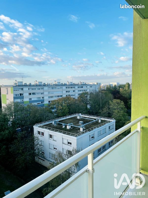 Appartement 2 pièces 45 m² · à Ris-Orangis · 45 m² · 99 900 €