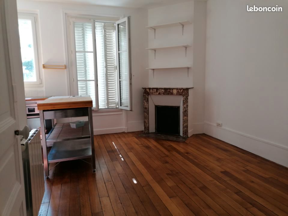 Appartement 2 pièces 31 m² · à Saint-Ouen-sur-Seine · 31 m² · 230 000 €