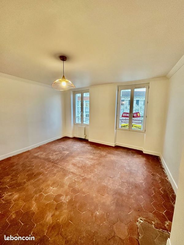 Appartement 2 pièces 42 m² · à Saint-Denis · 42 m² · 189 000 €
