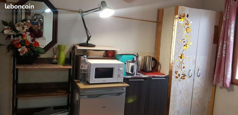 Chambre 1 pièce 16 m²