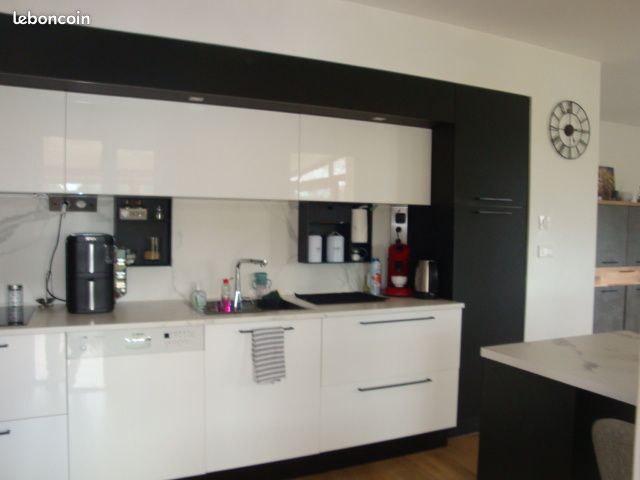 Maison 6 pièces 122 m² · à Eyjeaux · 122 m² · 229 600 €