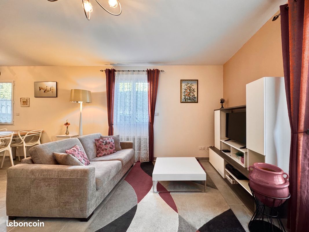 Appartement 3 pièces 69 m² · à Althen-des-Paluds · 69 m² · 217 000 €