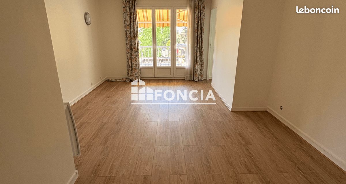 Appartement 4 pièces 82 m² · à La Rochette · 82 m² · 1 250 €