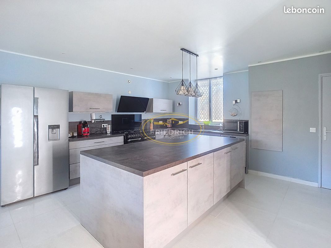 Maison 8 pièces 186 m² (image 2)