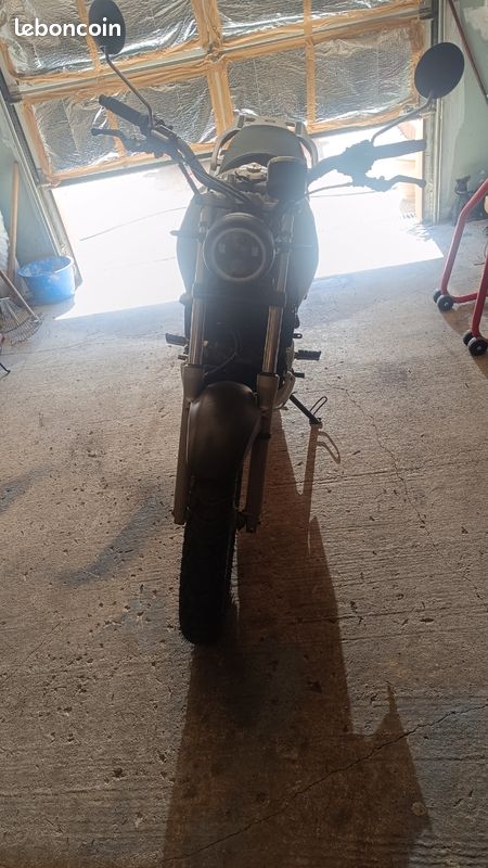 Moto 125 varadero (image 2)