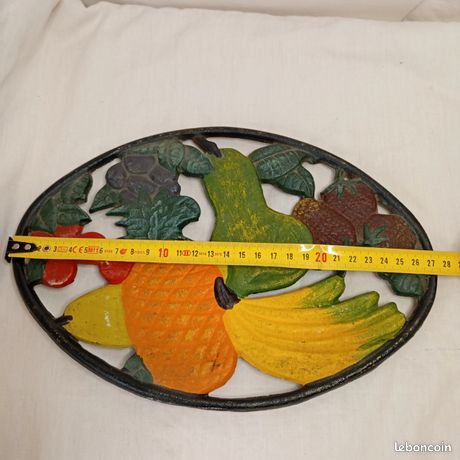 ANCIEN DESSOUS DE Plats en Fonte Vernissé Tripode Décor Fruits Numéroté