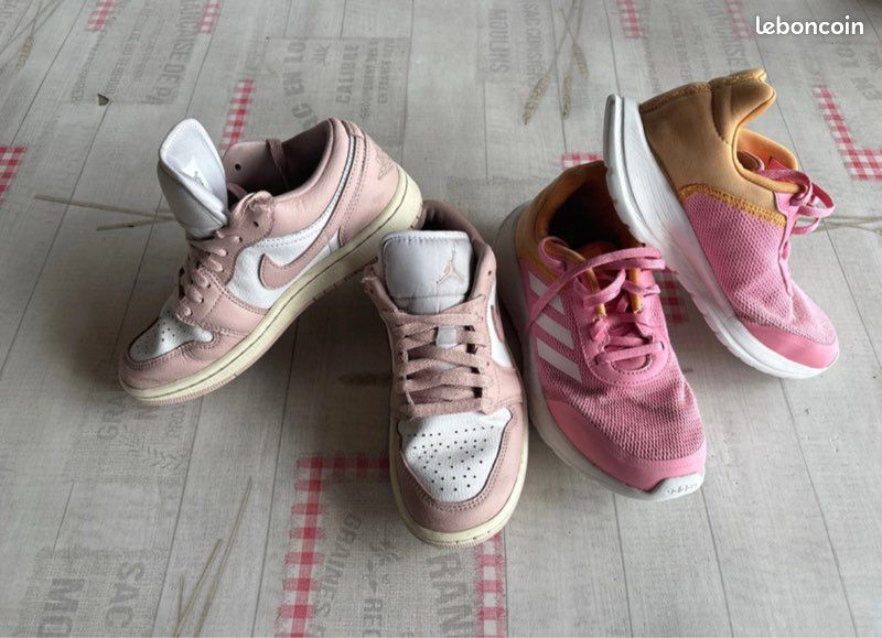 Lot Baskets fille 36 adidas et Nike Air Jordan Chaussures
