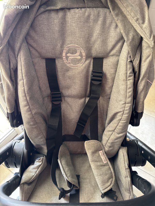 Ensemble Cybex Poussette Balios + Cosy Cloud Z + Siège Sirona Z + 2 bases Isofix 360 (image 8)