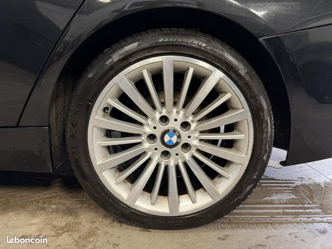 BMW SERIE 3 320d xDrive Luxury - BVA Sport BERLINE (image 22)