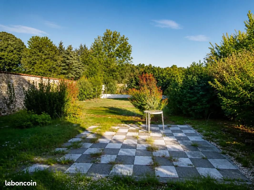 Maison 4 pièces 116 m² · à Saint-Maixent-l'École · 116 m² · 145 900 €