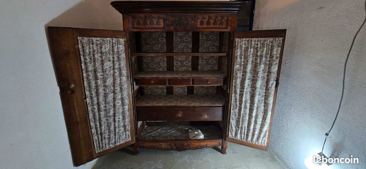 Armoire bressane Louis XV (image 5)